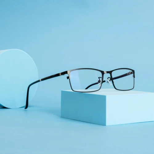 glassesshop-qpE_4v73Grw-unsplash